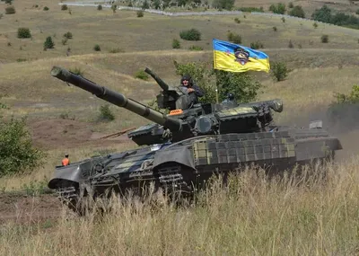 Украинской армии - 30 лет: страна отмечает День Вооружённых сил