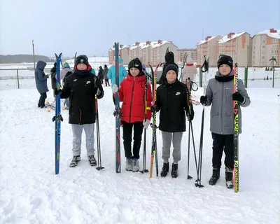 День здоровья. Как школьники приобщаются к лыжному спорту | 