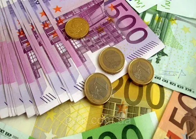Греки забирают деньги из банков: за сутки — 700 млн евро