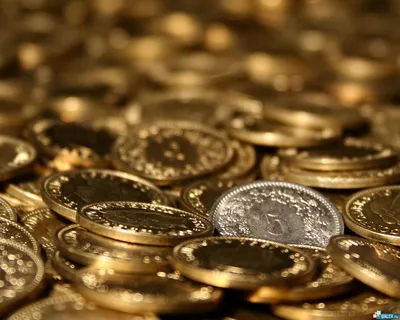 ЦБ допустил возможность возвращения монет в 50 руб. — РБК