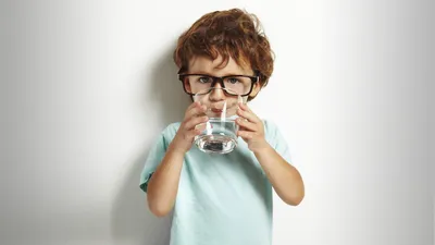 Напоить ребёнка водой. Как?! — Анастасия Арсенева о дефиците железа в  современном мире