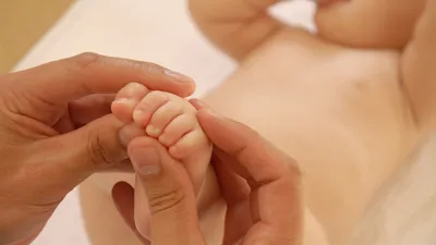 Нежный возраст. Что надо знать про детский массаж? | Здоровье ребенка |  Здоровье | Аргументы и Факты
