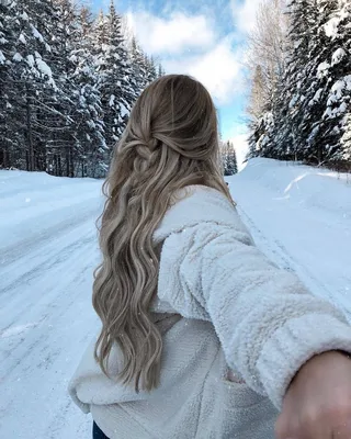Девушка Зима» — создано в Шедевруме