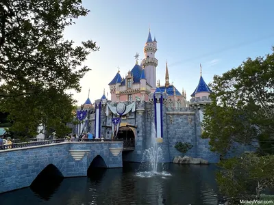 Disneyland in Paris is the dream of all adults and children | Smapse