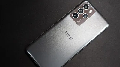 htc: HTC launches its 1st metaverse smartphone HTC Desire 22 Pro; supports  crypto, NFT functionality - The Economic Times