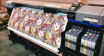 Оборудование текстильные принтеры. Купить в Москве и Новосибирске принтер  для ткани | Цена на принтер для футболок в СайнСервис