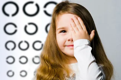 Острота зрения у детей: нормы, в каком возрасте определяется