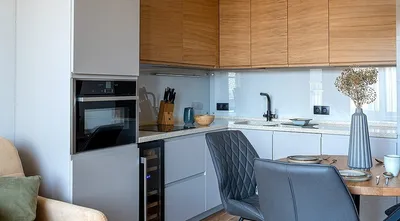 Стеклянные фартуки на кухню с фотопечатью для классической кухни