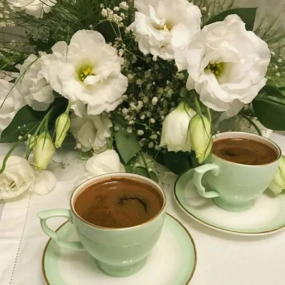 Доброе утро, кофе, цветы,» — создано в Шедевруме