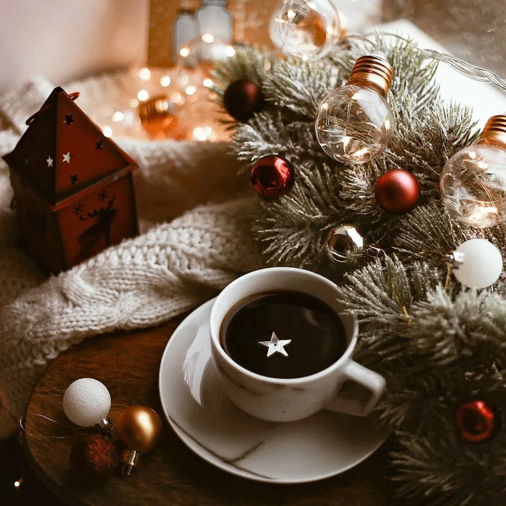 Новогоднее утро. Новогодний кофе. Рождественское утро. Кофе Рождество.