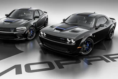 Dodge Challenger 12 V Powered Ride On Car with Remote Control, SRT Hellcat  Toys for Kids, Black - 