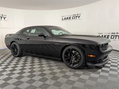 New 2022 Dodge Challenger for sale near Cincinnati, OH