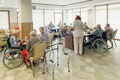 Частный дом престарелых: почему это выгодно? | Пансионат для Пожилых людей  в Ростове- Мир Добра