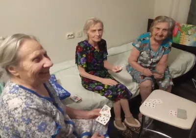 Старикам — почёт. Как можно переехать в дом престарелых в Крыму | ОБЩЕСТВО  | АиФ Крым