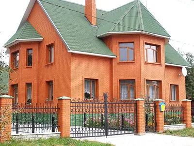Статья о привлекательности кирпичного фасада - дома из коричневого кирпича  | Медный Всадник
