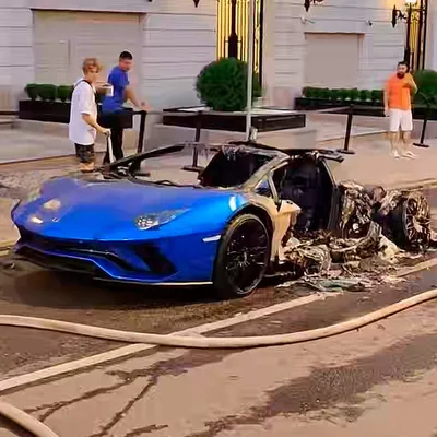 Самый дорогой и единственный в мире Bugatti заметили в Лондоне. Но есть  нюанс — Motor