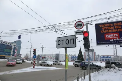 В Хабаровске появился «таинственный» перекресток с круговым движением