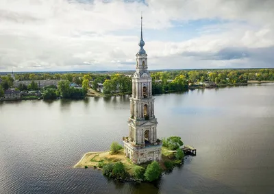 Главные достопримечательности России на Туристер.Ру. Фото и описание.