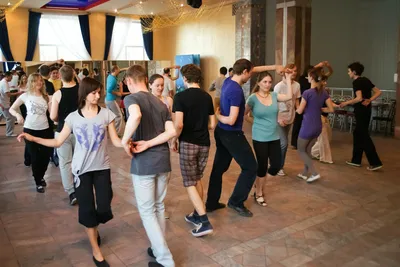 Школа танцев "Простые движения" в Краснодаре