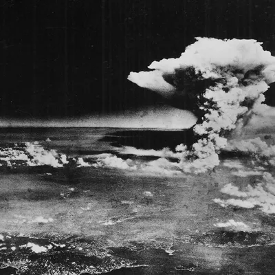 Операция чуть было не закончилась катастрофой» Как США готовились к ядерной  атаке на Японию: Книги: Культура: 
