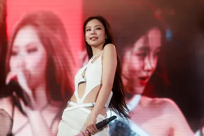 Blackpink Singer Jennie Beats One Of BTS's Billboard Chart Records