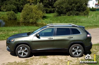 Jeep Cherokee KL: точно способен на большее, чем абсолютное большинство  кроссоверов