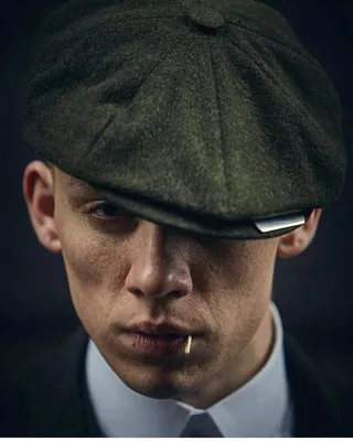 Скачать обои Дым, Киллиан Мёрфи, Cillian Murphy, Острые козырьки, Peaky Blinders, Томас Шелби, Пол Андерсон, Джо Коул, раздел фильмы в разрешении 1280x1024