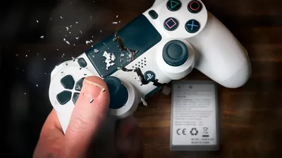 Геймпад беспроводной для PS4 Dualshok "Спартак" купить за 5990 рублей