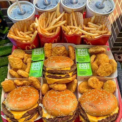 McDonald's | Вкусняшки, Макдональдс, Сладкие удовольствия