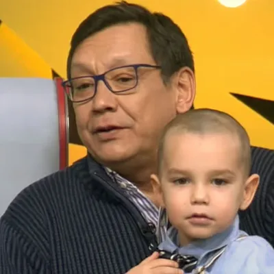 55-летний Егор Кончаловский впервые показал своего младшего сына на  телевидении - Вокруг ТВ.
