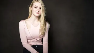 Скачать Elle Fanning Wallpapers HD Разрешение APK для Android