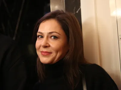 Елена Лядова: "У меня хороший муж, он нравится женщинам. Правильный выбор я  сделала" | HELLO! Russia