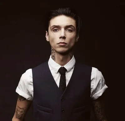 Andy Biersack | Tumblr | Black veil brides andy, Andy black, Black veil  brides