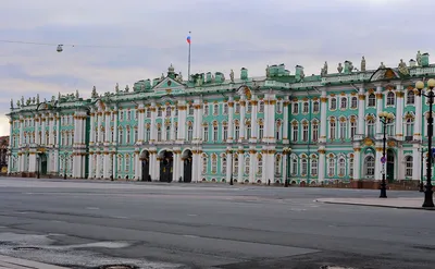Государственный Эрмитаж (Зимний дворец), Санкт-Петербург.