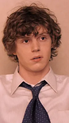 Пин от пользователя evan Peterssthetic на доске EVAN PETERS AESTHETIC CUTE HOT RARE ICON WALLPAPER | Эван Питерс, Эван, американские актеры