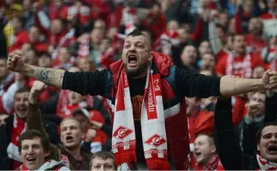 Фанаты "Спартака" устроили погром на стадионе в Нижнем - 
