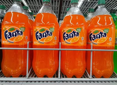 Напиток Fanta Лимон, 330 мл Санкт-Петербург