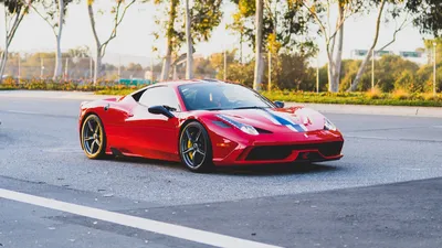 Фото Ferrari 458 Italia, подборка фотографий Феррари 458 Италия —  фотоальбом автомобилей  (Автомобили и Цены).