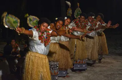 Вода артезианская Fiji (Фиджи) 6 шт по 0,33 л пэт - купить с доставкой по  выгодным ценам в интернет-магазине OZON (230576230)