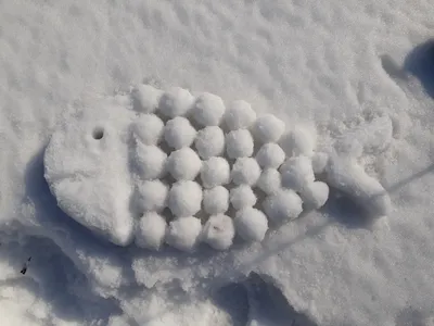 Курганские осуждённые построили более 30 снежных фигур | Уральский меридиан