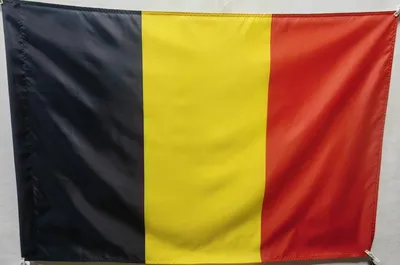 Флаг.ру: Кабинетный флаг Бельгии двухсторонний из атласа 100x150 | 100x150
