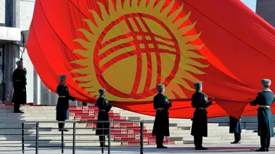 Флаг Кыргызстана с прозрачным фоном PNG , кыргызстан, киргизский флаг,  Вектор кыргызской республики PNG картинки и пнг рисунок для бесплатной  загрузки