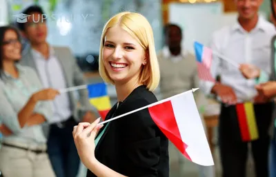 Флаг Польши купить недорого в интернет-магазине Остров Сокровищ в  Санкт-Петербурге