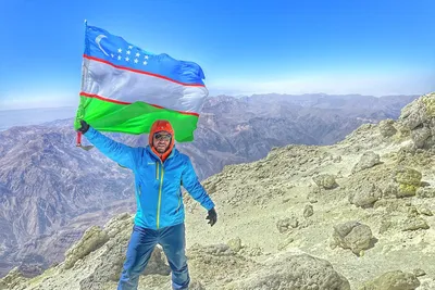 18 ноября - день принятия Государственного флага Республики Узбекистан!