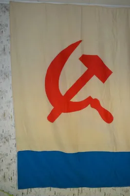 В Севастополе на Константиновской батарее подняли флаг ВМФ СССР | ИА  Красная Весна
