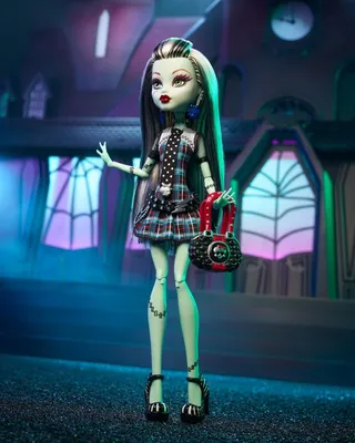 Купить Monster High Фрэнки Штейн Убийственный Стиль Classrooms Frankie  Stein Doll по отличной цене в Киеве