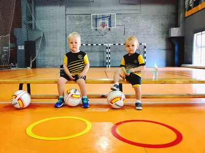 Футбол для детей в 2 года в Москве | Футбольная школа Football Lab для  малышей