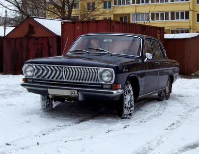 GAZ 24 Volga | Adrian Kot | Flickr