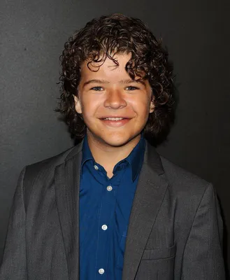 Обои Gaten Matarazzo — Обои Пещера