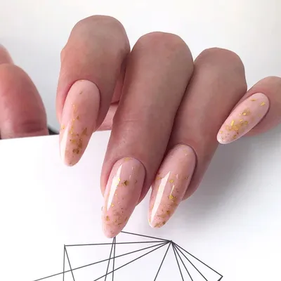 Milky nails дизайны 2021-2022: как создать самый трендовый маникюр  молочными базами, топами и гелями